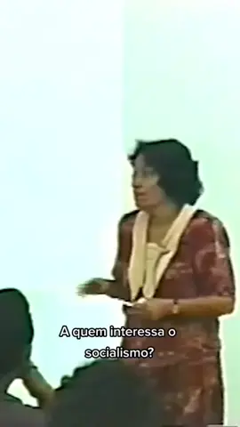 A quem interessa o socialismo? #politica #react #mariadaconceiçãotavares #mariatavares #mariadaconceicaotavares        P.S.: Suas fotos/vídeos estão acima 🙏