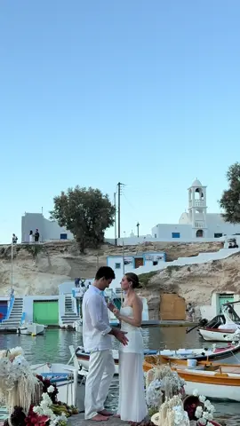 can’t stop watching 🥹🥹🥹 #engaged #engagement #milos #greece #milosgreece🇬🇷 @Darian Kaia ✨ Photographer 📸 