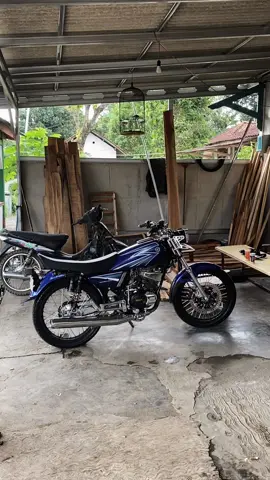 #esa #rxking135cc #stylebandung #rxkingindonesia 