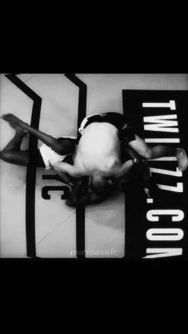 0 defeats. #khabibnurmagomedov #targetaudience #fypシ゚viral #UFC #dagestan 