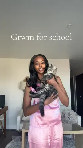 My last first day of undergrad :( #fypシ #fypシ゚viral #grwm #somalitiktok #college 
