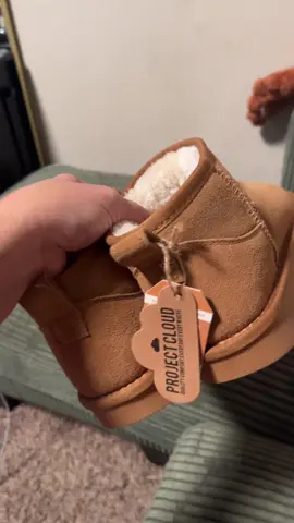 #fallfashion #tiktokshopcreatorpicks #tiktokshopfalldealsforyou #falldealsforyou #womensshoes 