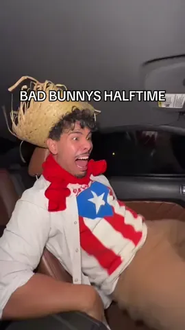 POV: PUERTO RICANS AT HALFTIME🇵🇷 #foryoupage #explorepage #trending #halftimeshow2024 #badbunny 