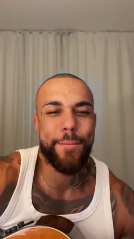 Essa música eu fiz pra você… “Que tá se permitindo se apaixonar novamente” 🧡