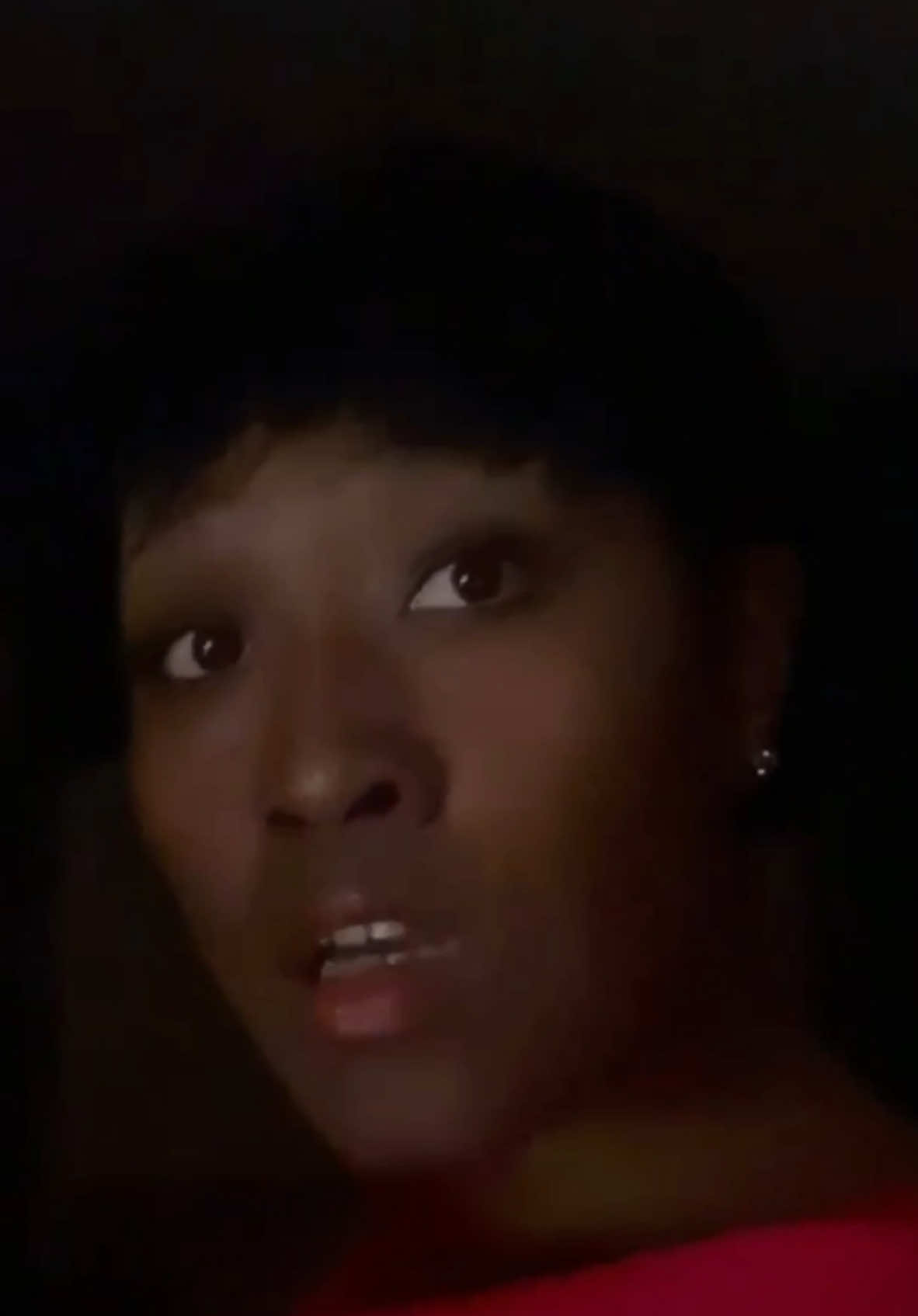 Aye yall ever noticed the dog crying in the background of this clip?  #31daysofhalloween 