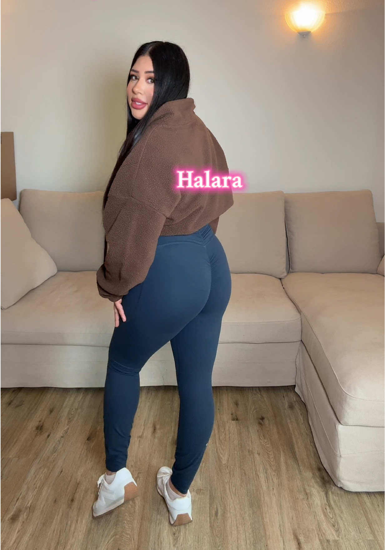 CLICK THE ORANGE SHOPPING CART🛍️ @halara_official #halara#halaraleggings#halaratiktokshop#tummycontrol#falldealsforyou 
