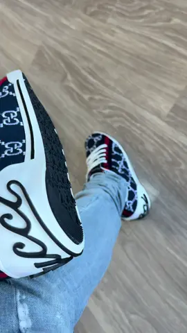 Gucci 😍 #gucci #designer #designershoes #luxuryshoes #alucines📿🧿🙈 