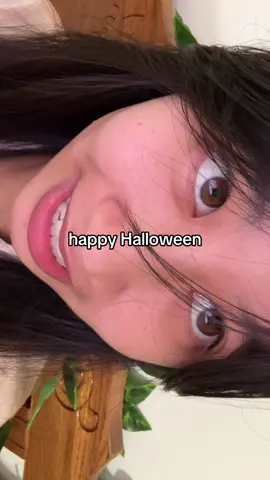 HI MEOWERS HAPPY EARLY HAPLOWEEN ^^