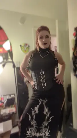 look at this outfit  #gothnight