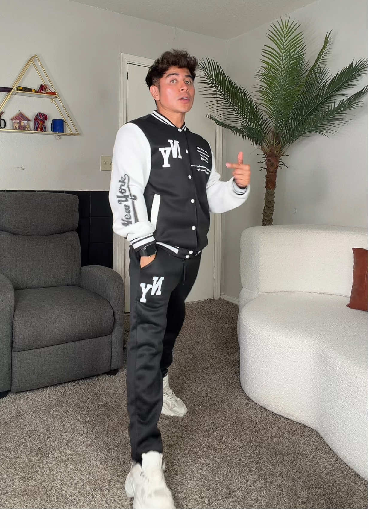 #tiktokshopfalldealsforyou #tiktokshopblackfriday #tiktokshopdeals #winterfashion #tiktokshopcreatorpicks 