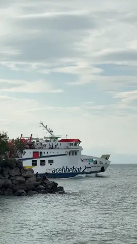 📍Ulee lheu, aceh, Indonesia...  ..  .  #uleelheue #aceh #bandaaceh #