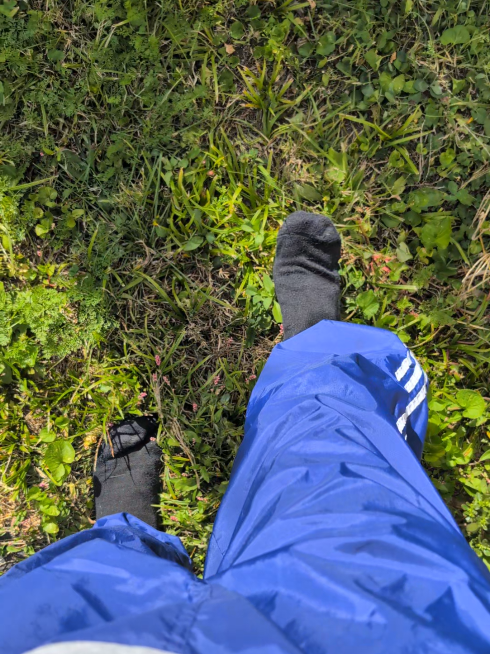 One of my followers wanted a sock walking video, so here you go! haha #trackpants #trackies #adidaspants #adidas #windpants 