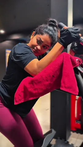 💥 Unbreakable! Unstoppable! This is TITANIUM FITNESS! 💪 Call to sign-up 0776605070 @coach pradeep🇦🇪🇦🇪🇦🇪  #Unstoppable #Unbreakable #FitnessMotivation #TitaniumStrength     #creatorsearchinsights 