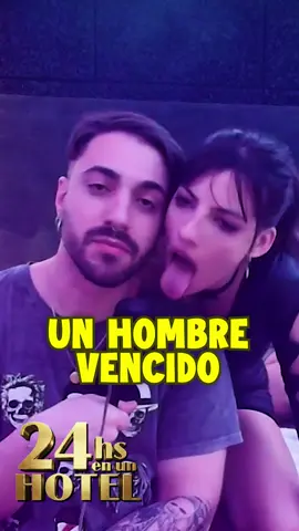 UN HOMBRE VENCIDO. 24 horas en un hotel.@misternachoo @AguzTana 