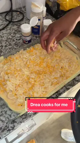 My neighbor is so sweet I think we will become so close ❤️❤️❤️ omg I love her and appreciate this it’s soooooo good omg 