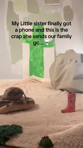 I can’t tell if this new generation is cooked or not 😭  #newgen #Siblings #vine #meme #fyp 