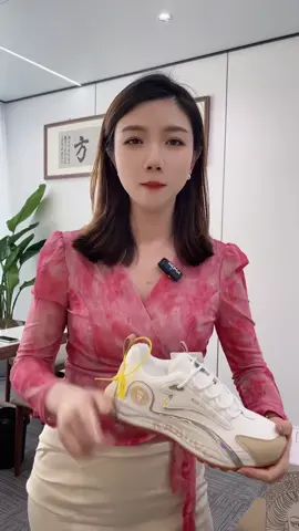 你凭什么和我打价格战？ #鞋厂老板娘 #源头实力厂家 #源头工厂#好鞋推荐 #穿搭分享 #好鞋分享