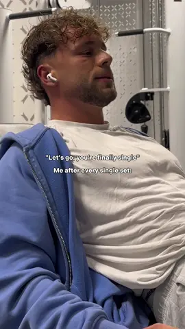 I can’t stop thinking about her 💭 #gym #GymTok #breakup #pain #fy 