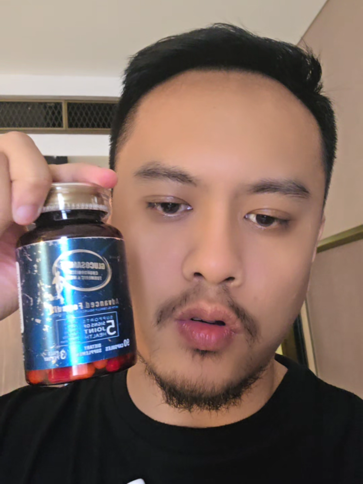 Membalas @irmacoto rutinkan aja sehari 3x insyallah uda banyk yg cocok, rasakan deh bedanya! #glucosamine #glucosaminechondroitin #nyerisendi #nyerilutut #promo1010 
