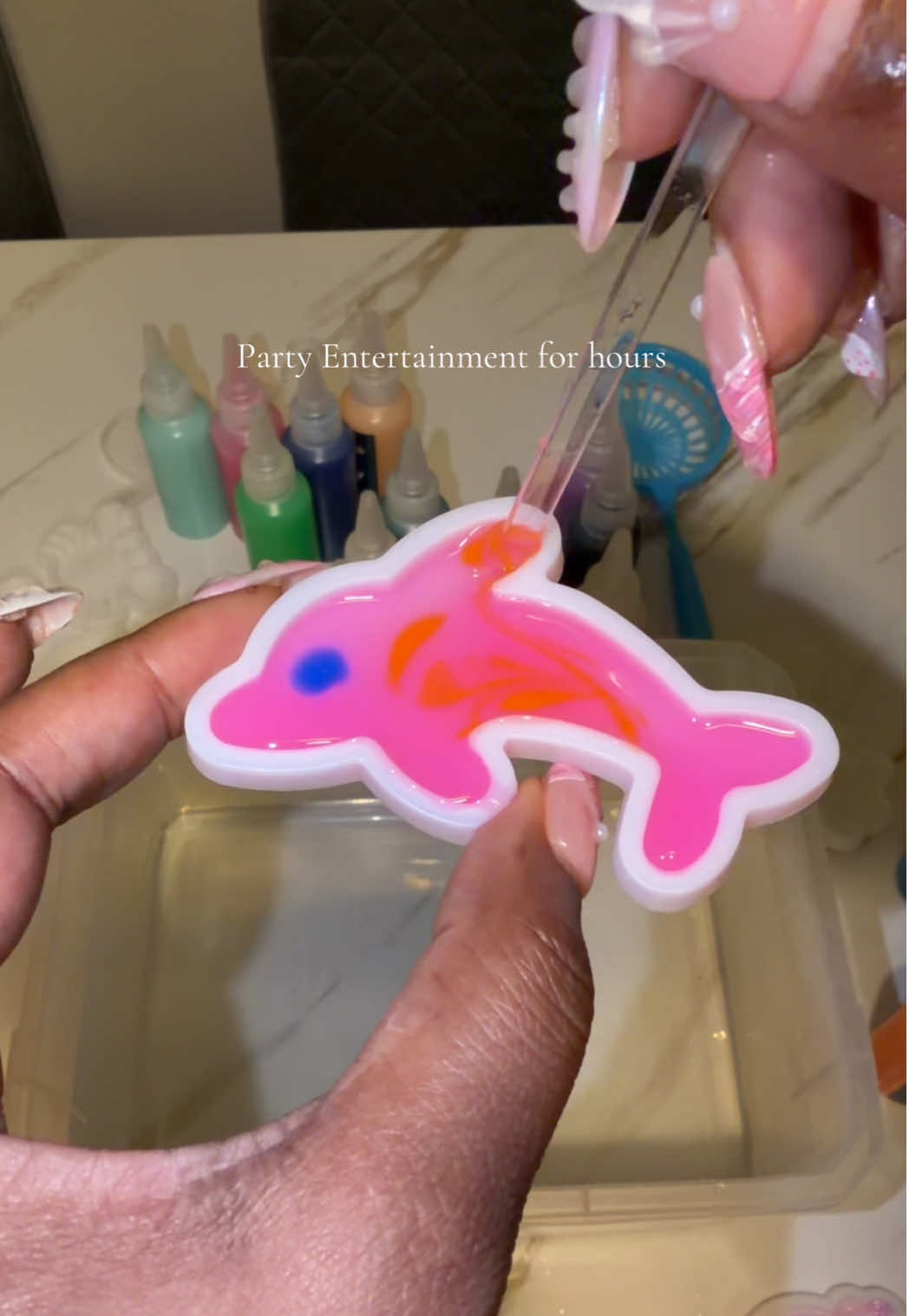 This squishy kit is too much fun for everyone 🥳 🐥 #squishytoys #squishytoys #viraltiktok #christmastok #tiktokshopfinds 