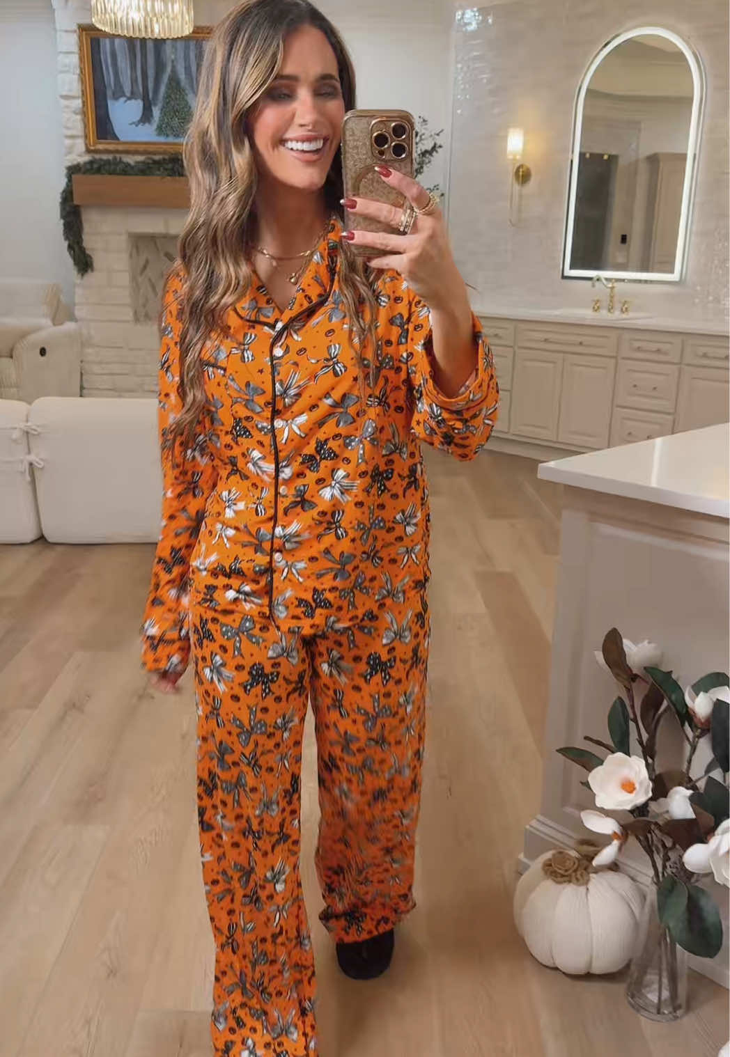 OMG 🎃 the cutest pajamas to ever exist @Just Being Jordann #halloweenjammies #halloween #jordanjammies #pajamas #pajamaset 