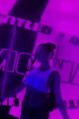 just dance, you’ll feel better<3  #fyp #houston #houstontexas #houstonnightlife #fun #beauty 