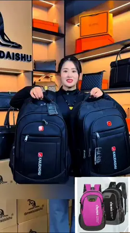 Subrang sulit naman kase naka sale siya, Large Capacity na din at waterproof pa ang Backpack nato. #waterproofbackpack #largecapacitybag #schoolbag #bag 