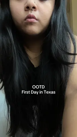 OOTD, it’s so hot here in Texas 🥵 Top: @UNIQLO USA  Skirt:@hollister  Bag: @Coach  Sunglasses: tbh I forgot  Socks: Marshall’s lol 