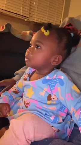 One of Zoey’s favorite Ms. Rachel episodes yes we are Team: Ms. Rachel🥰💞 #msrachel #msrachelsongforlittes #rowrowrowyourboat #fyp #babiesoftiktok 