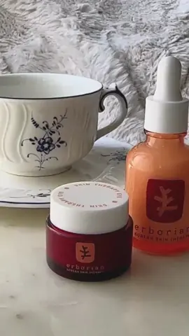 #LTKFind Evenings are for little rituals. Trying the new Erborian Multi-Perfecting Night Duo — a serum and eye cream designed to smooth, hydrate, and restore overnight. Curious to see how the Erborian night duo works over time. #romanoffbeautyclub #Erborian #ErborianUSA #eveningskincare       Follow my LTK @kate_romanoff on the @shop.LTK app to view this post and get my exclusive app-only content!   @Erborian  @shop.ltk https://liketk.it/5pVv3