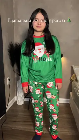 Pijama navidena #pijamas #pijamanavidad🎄🎉 #chismastime🎄 #navidad2025🎅🏻🎄 #womensfashion 