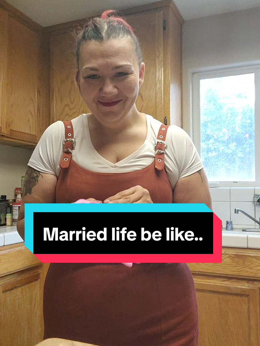 that got had me blushing🤭 #marriagegoals #husband #number1fan #relatable #marriedlife 