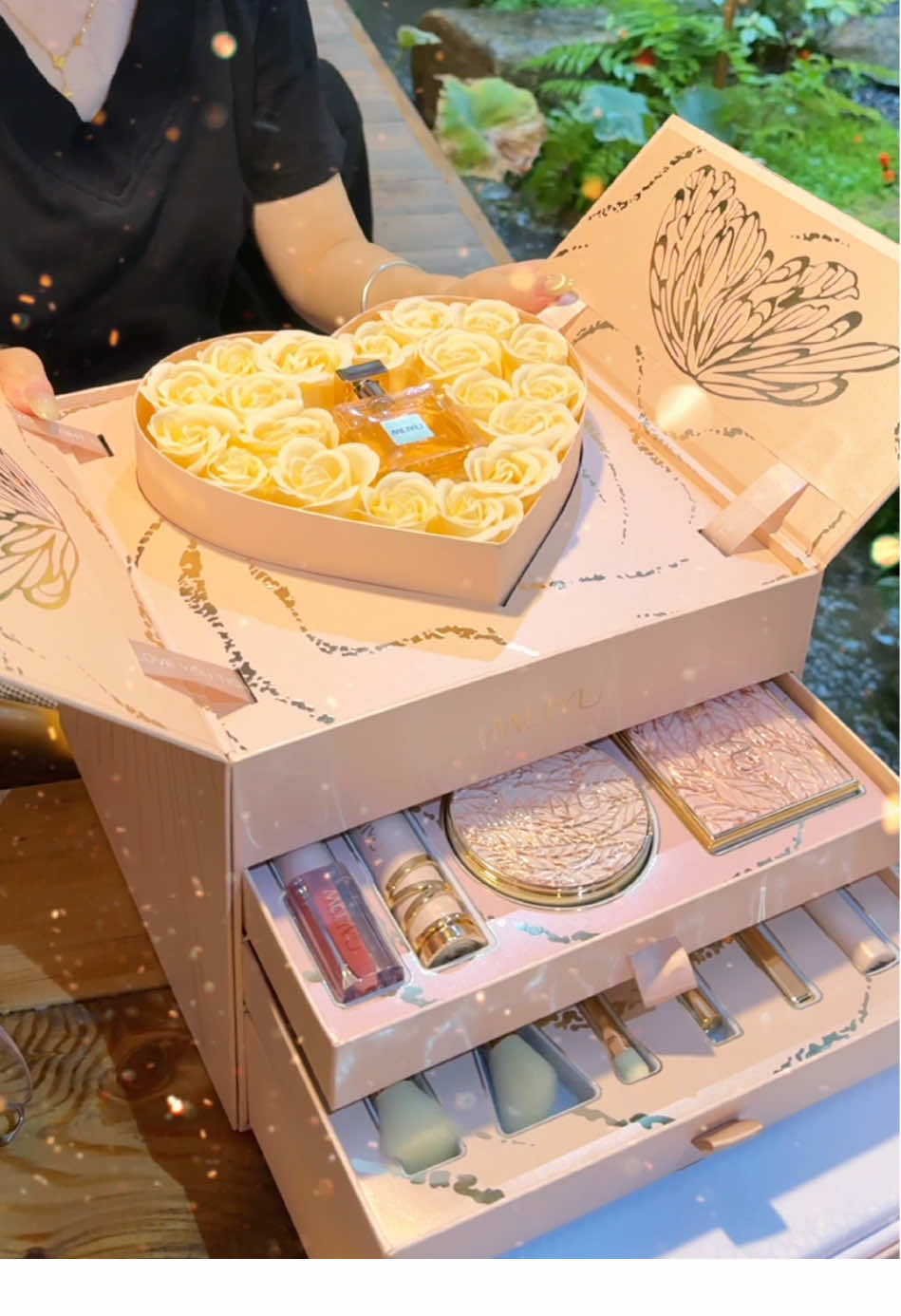 quà tặng lãng mạn cho bạn gái#quàtặng #suprise #quatangnguoiyeu #Love 