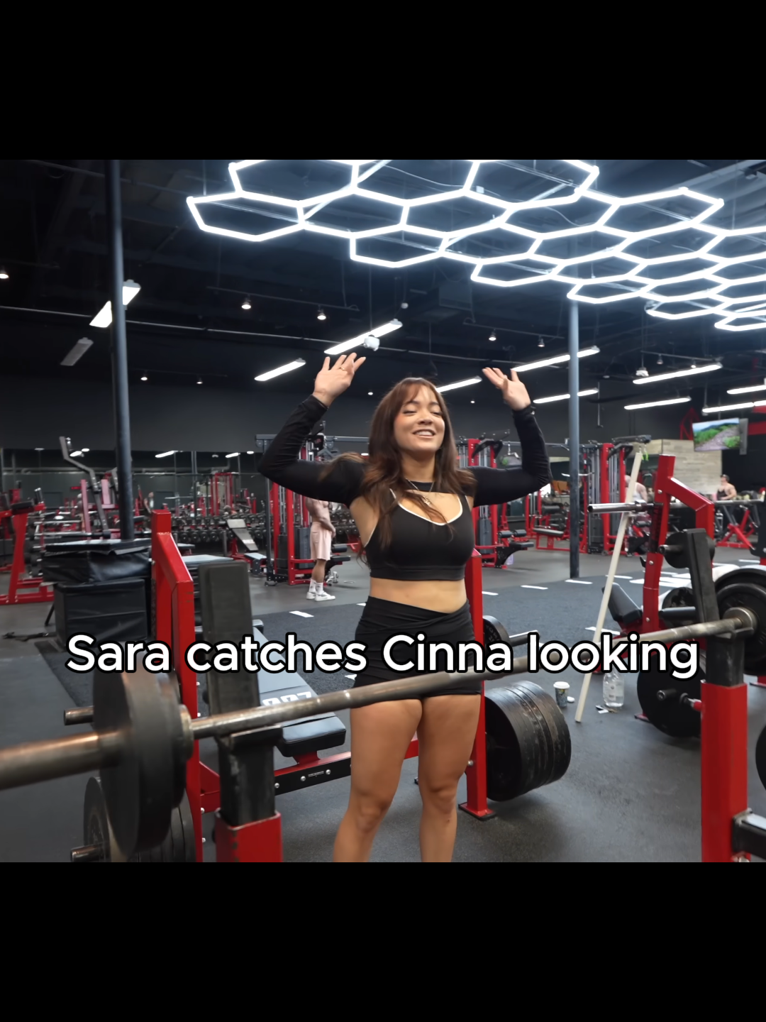 Sara catches Cinna looking #cinna #fyp #xcyzba #twitch