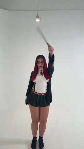 This years Halloween costume 🤓 #wizard #harrypotter #costume #halloweencostume 