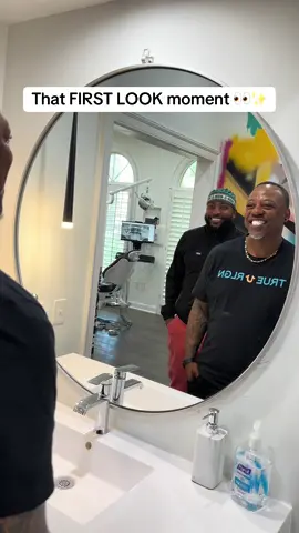 That first look reaction >>> priceless 🥶🦷🔥