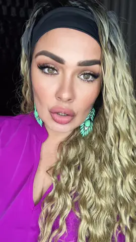 #latinos #deamor #latinostiktok #canciones #porquetevas 