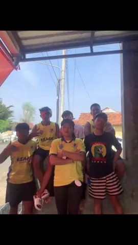 Ayo gasss🤙🤙🤙#reank #padleclub #krapyak #h1 #dragonboat @ciiiadellll_ @Reank Paddle Club 