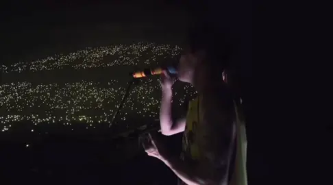 このアレンジ好きすぎる。 One Way Ticket  #ワンオク #oneokrock #ワンオクロック #ambitions #onewayticket  @Takahiro Moriuchi @ONE OK ROCK 
