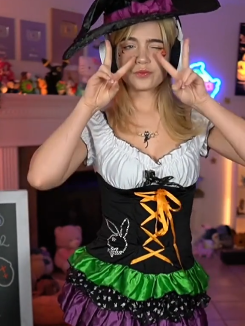 STARYUUKI EN TWITCH | Duri duri dam con cosplay de brujita @Staryuuki 🧡💜 #Staryuuki #StaryuukiEnTwitch #Cosplay #Brujita #Halloween 