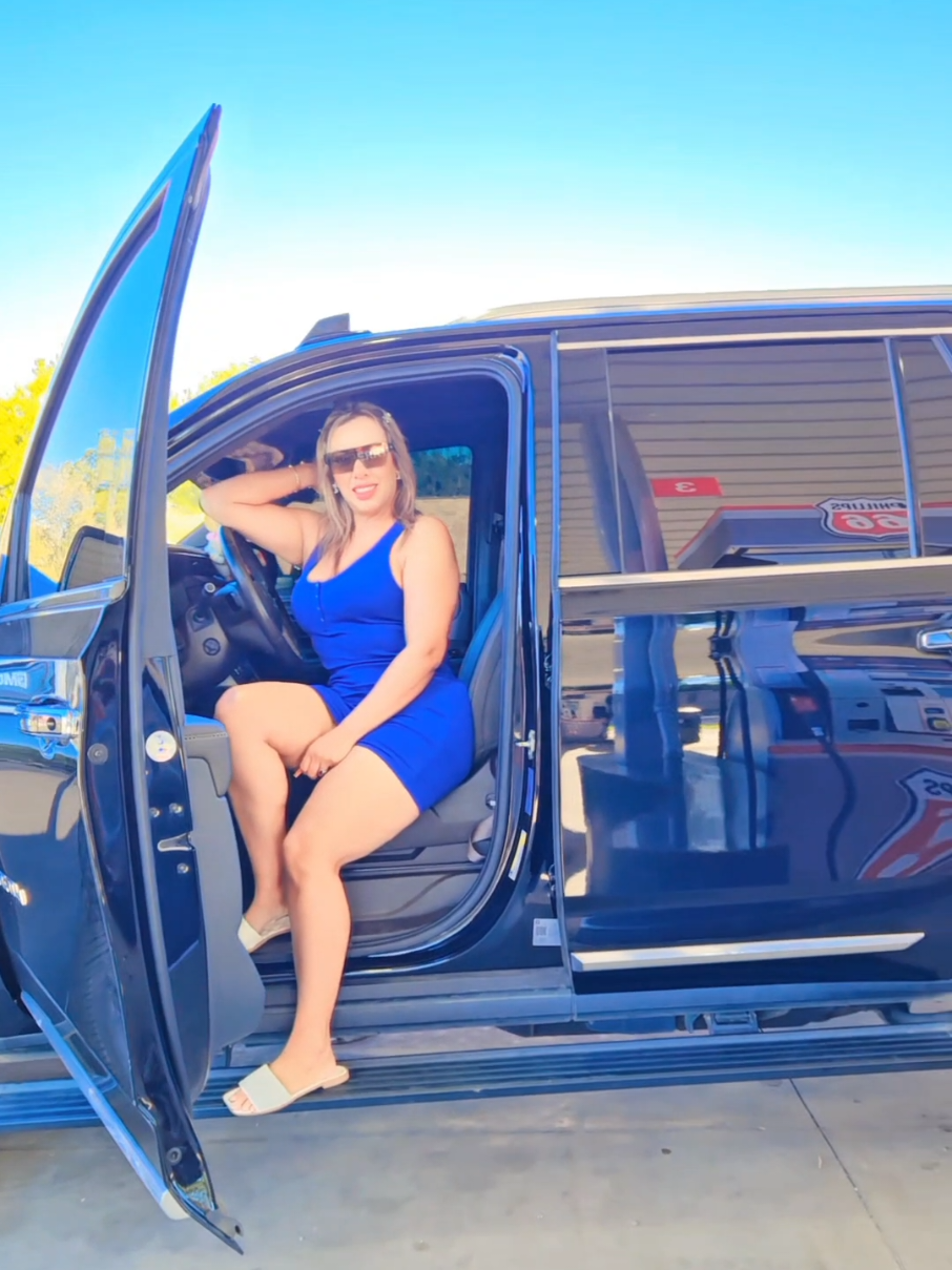 SIGUEME 😘 JULIANA QUIÑONEZ #ELBOMBONDEOKLAHOMA 