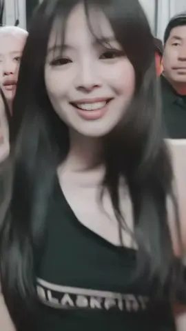 { #JENNIE } :: Fancam 4k | Acabei de voltar da pizzaria MEUDEUS que pizza PERFEITA eu comi uns 9 pedaços só da doce socororoo | #fypage #sazycans #fancam #creatorsearchinsights 