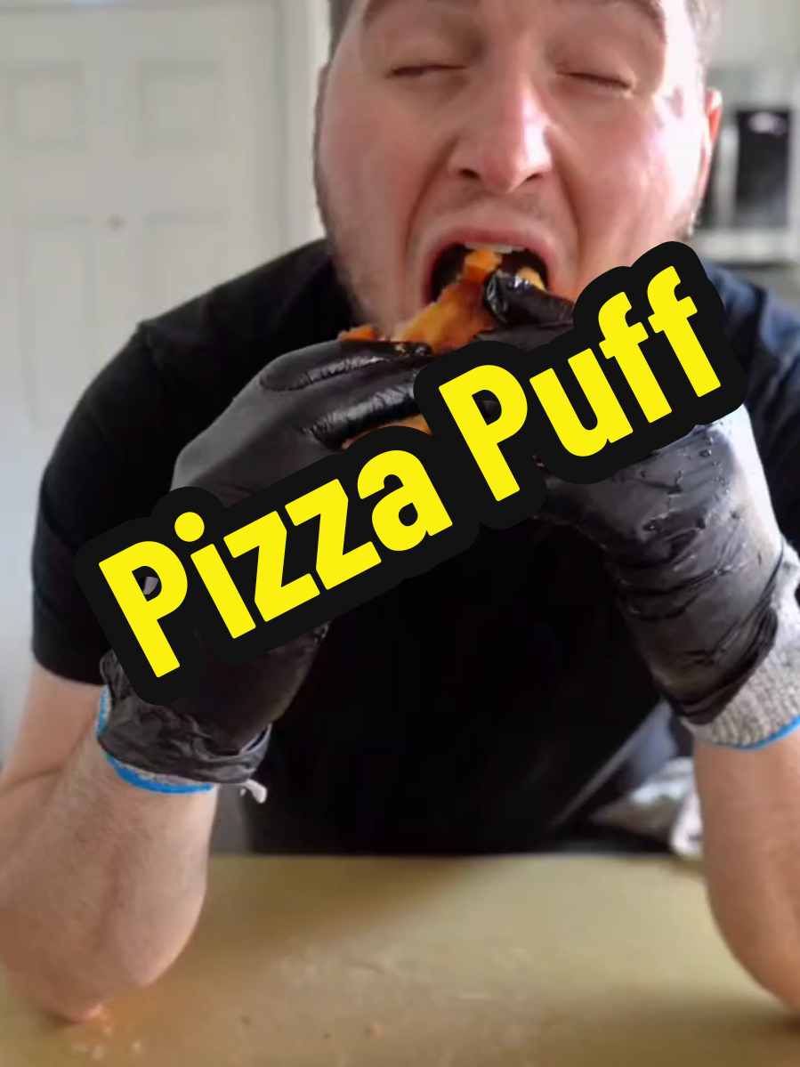 The Secret History of the Pizza Puff  cc: @Adam Witt @Three Pea Soup  #Chicago #ChicagoHistory #PizzaPuff #BehindTheScenes #ChicagoFood 