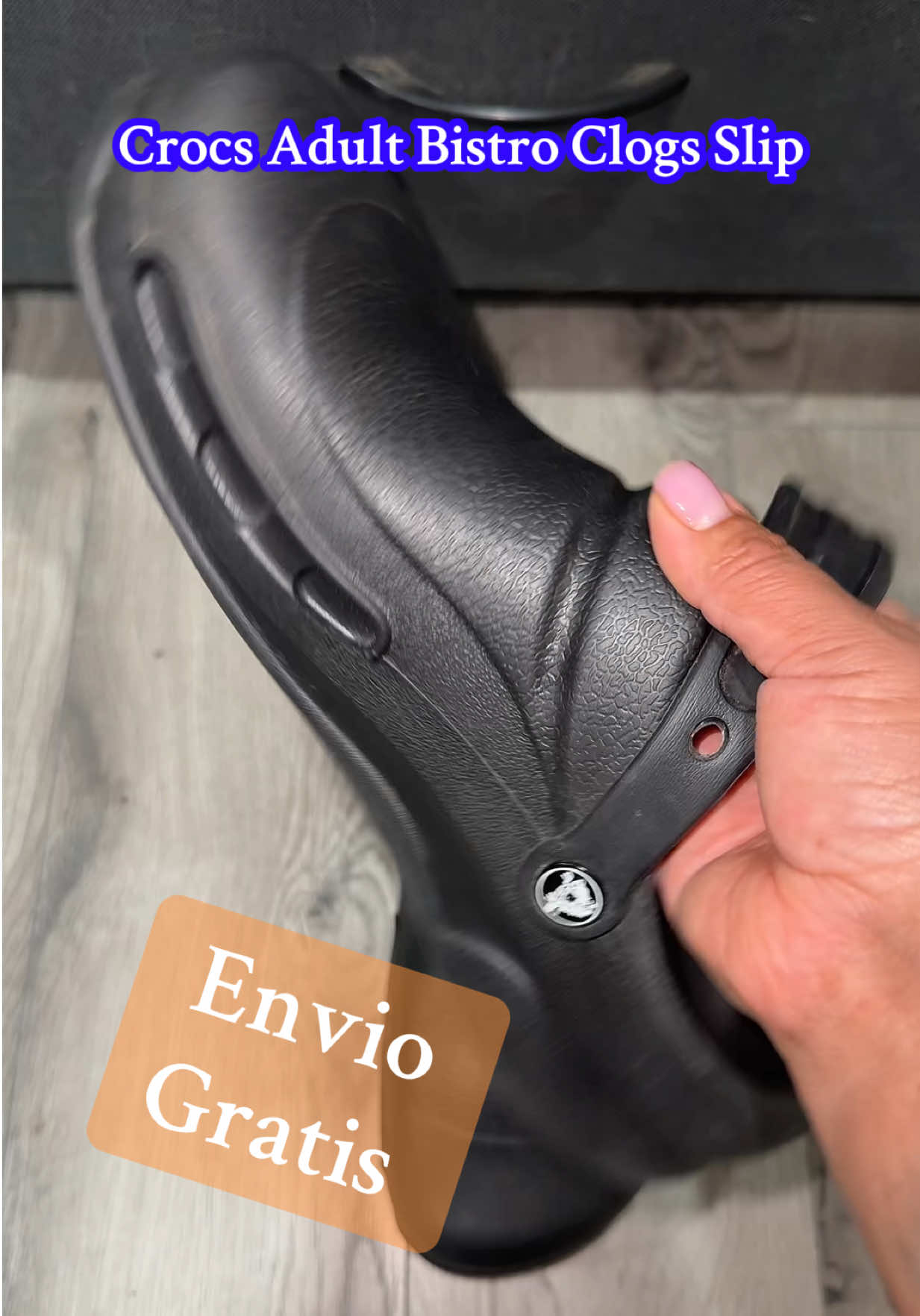 #crocs #workshoes #shoes #clogs #slipresistant 