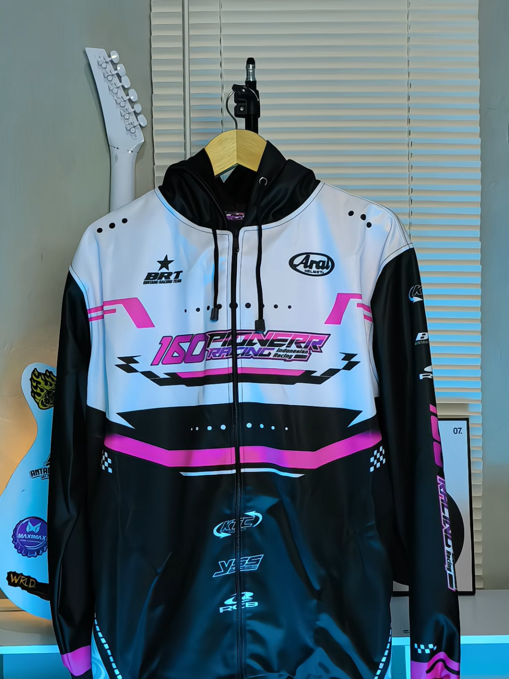 Jaket Pionerr Racing yang lagi tren sekarang 🤩 #jaketpionerrracing #jaketracing #jaketbalap #foryoupage 