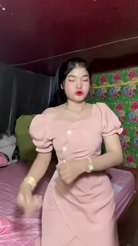 រ៉ូប 1=4$#អូនលីនលក់ខោរអាវ...👩🏻✅                                                          #ទិញតាមឆាតផេកឬឆាតtelegramណាបងៗ😘🛍️🛍️