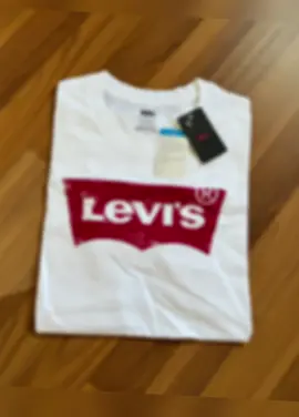 Le-vi’s  Authentic  Standard fit  Medium  Shoulder - 17.5 Chest - 20 Length - 27 Condition - New 💰Price - 83,000 ks   📞 09 795 811 255 / cb  📍Yangon Disclaimer : No copyright infringement intended. For resell purpose only.  We do not own the trademark nor copyright of the products. All credit goes to the rightful owners.#Levi’s#tshirt #white #men #simplefashion 