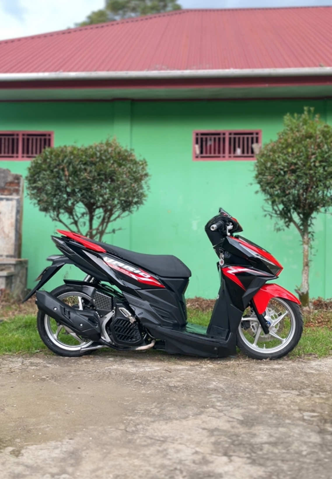 pake r14 aja udah cakep🥵#fyppppppppppppppppppppppp #vario125 #varioledold #thailandtiktok 