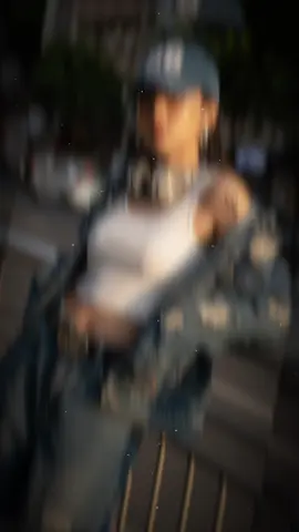 “Đừng tuỳ tiện phơi bày vết thương của mình cho người khác xem. Sao mà biết được ai sẽ bôi thuốc cho mình, ai sẽ xát muối vào thêm. Thật ra, cuộc sống này không công bằng lắm đâu. Có người cả đời phải đi trên con đường đầy sỏi đá. Có người phải chạy thục mạng nhưng cuối đường lại là vách đá. Phụ nữ đủ mạnh mẽ thì chưa bao giờ là sự lựa chọn của ai cả, tất cả đều là do chính mình lựa chọn. Hãy nhớ rằng, nước mắt không chạm được đến đáy lòng của người khác thì một giọt cũng đừng để rơi. Phụ nữ phải luôn tin rằng nếu một người muốn gặp một người, thì tự dưng sẽ biết cách. Còn nếu không, thì chẳng có gì đáng để phải bận lòng. Người bán cho ta cảm giác an toàn, ta hứa trả cho người một đời bình an. Trưởng thành là khi, không còn cố chấp ở bên người khiến mình tổn thương nữa. Thứ gì chân thành là thứ đó rẻ mạt, người nào hiểu chuyện là người đấy thiệt thòi. Cứ bình thường mà sống, đừng cố gồng mình lên để làm gì, đừng quá chân thành, cũng chẳng cần quá hiểu chuyện...