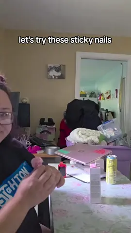 sticky nails at home epic fail #peelandsticknails #nails #fail #nailsathomecheck #epicfail 